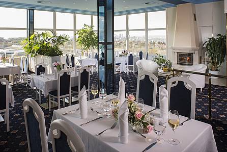 Restaurace