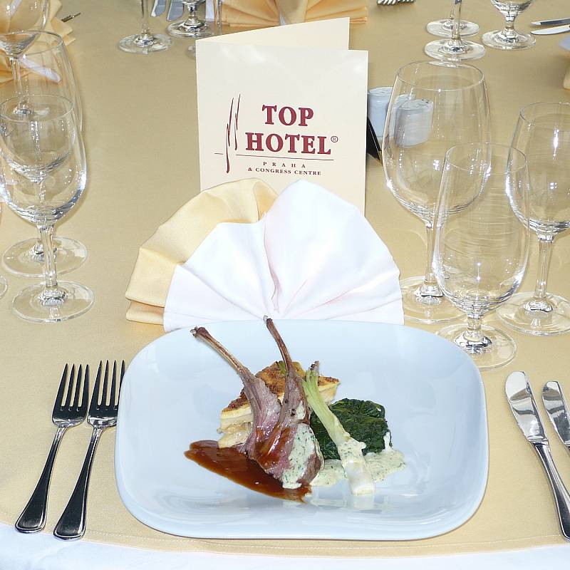 حفلات الزفاف
: حفلات الزفاف
