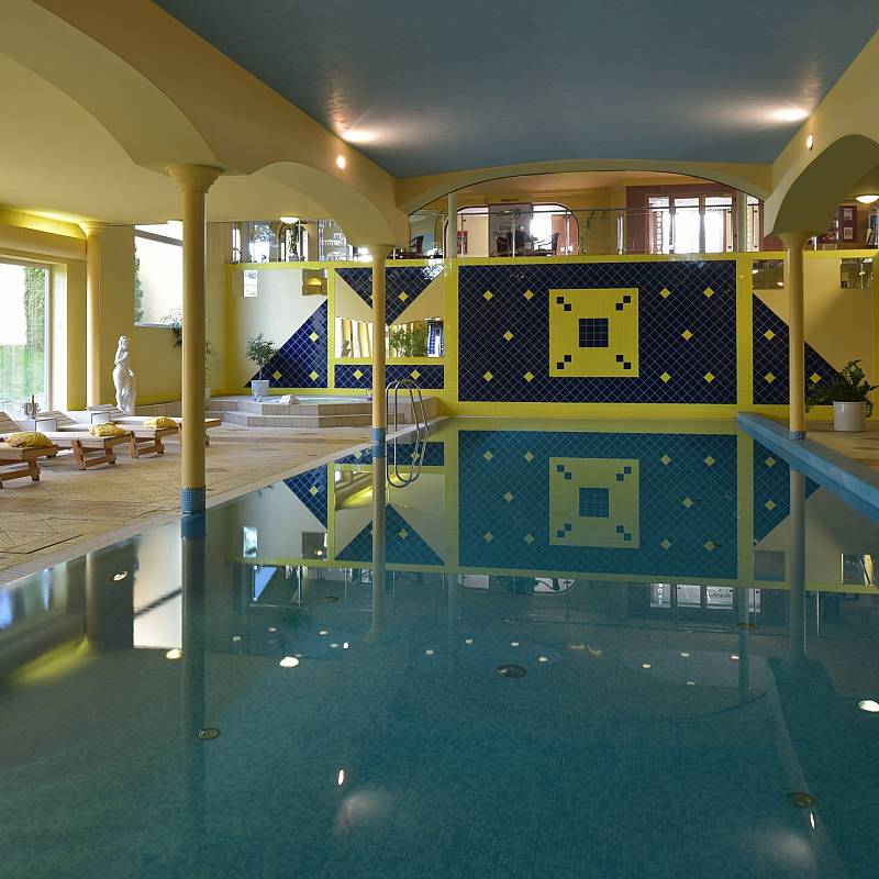 العناية بالصحة: Pool