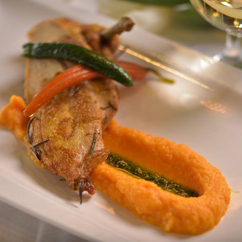  تقديم الطعام: تقديم الطعام